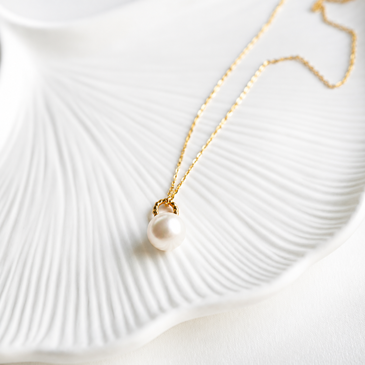 10mm Freshwater Pearl Pendant Necklace with 925 Sterling Silver Chain – Elegant Gift for Her