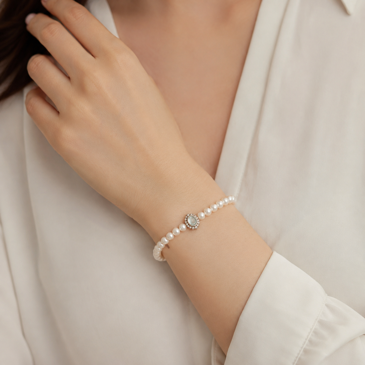 Vintage Freshwater Pearl Bracelet 6mm with 925 Sterling Silver Clasp, Adjustable Elegant Pearl Jewelry Gift for Women