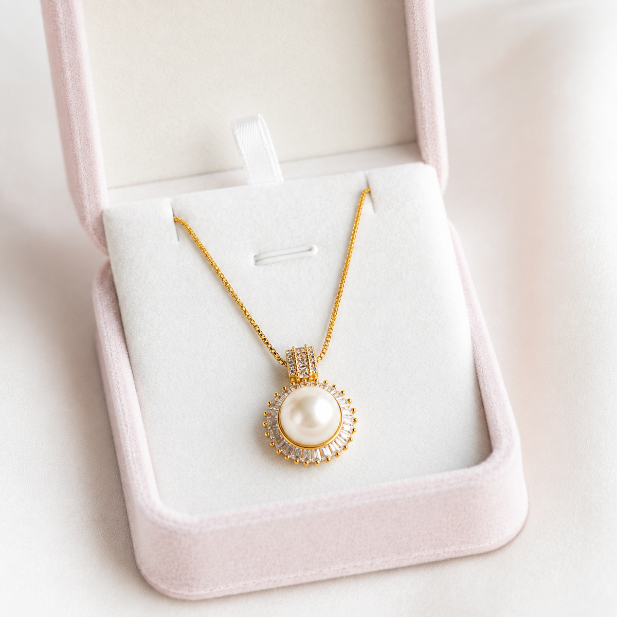 10mm Freshwater Pearl Halo Pendant Necklace with 925 Sterling Silver Chain – Elegant Gift for Her