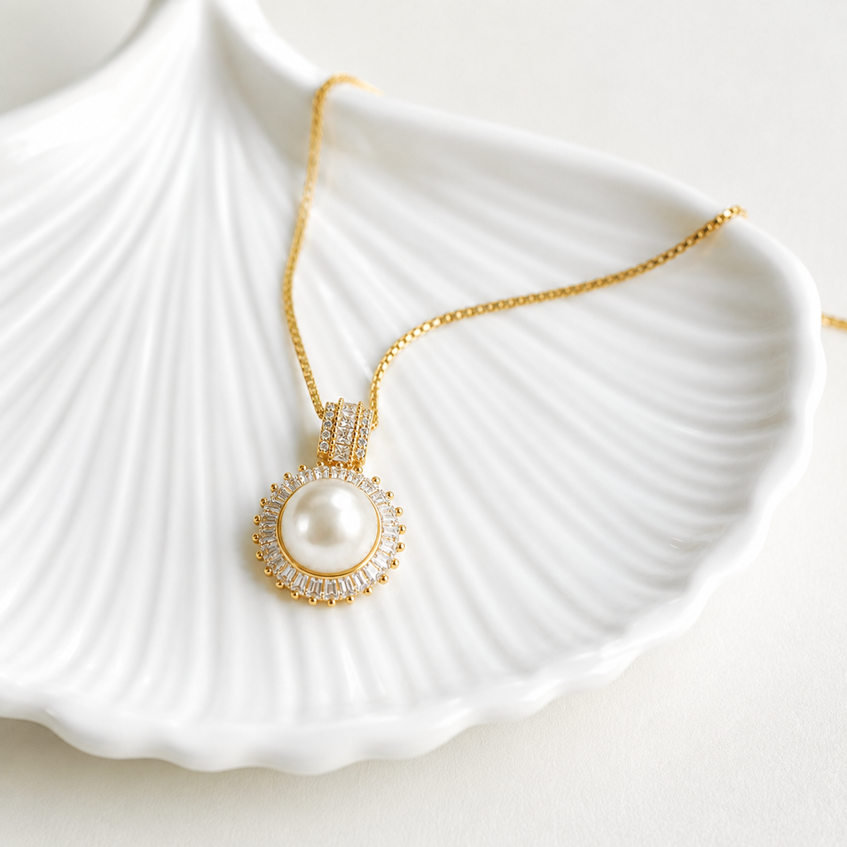 10mm Freshwater Pearl Halo Pendant Necklace with 925 Sterling Silver Chain – Elegant Gift for Her