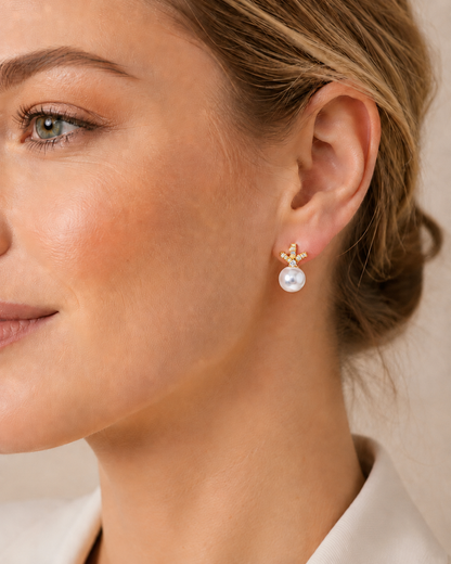 Freshwater Pearl Bow Stud Earrings – Approx. 10mm – Gold-Plated S925 Sterling Silver