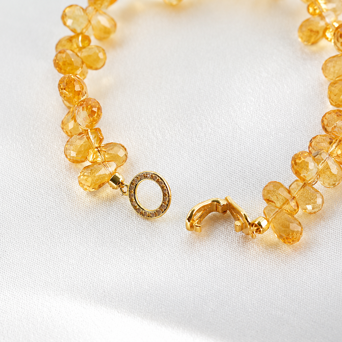 Brazilian Citrine Briolette Bracelet – Handmade Faceted Teardrop Gemstone Bracelet