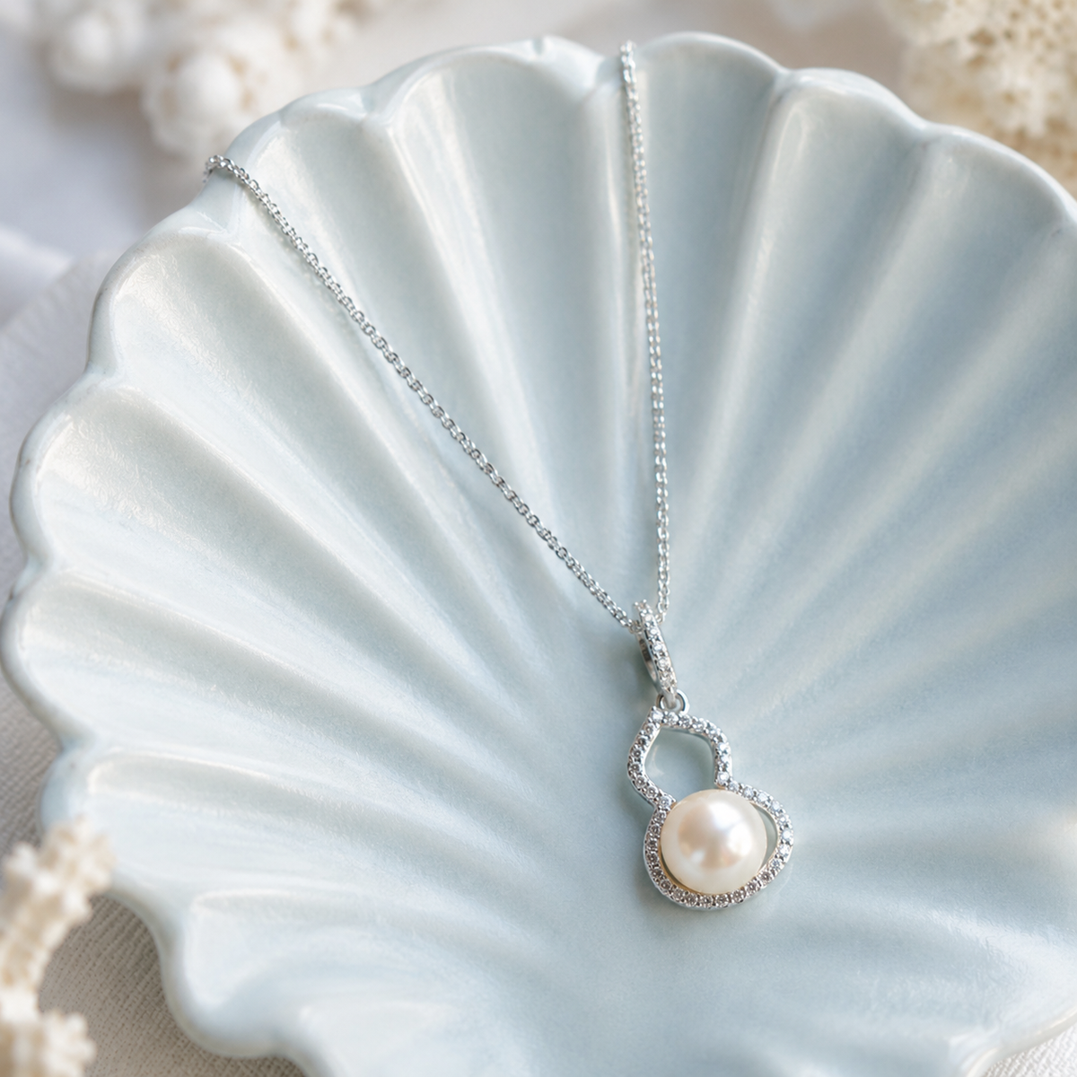 Warm Ivory Freshwater Pearl Gourd Pendant Necklace | 925 Sterling Silver