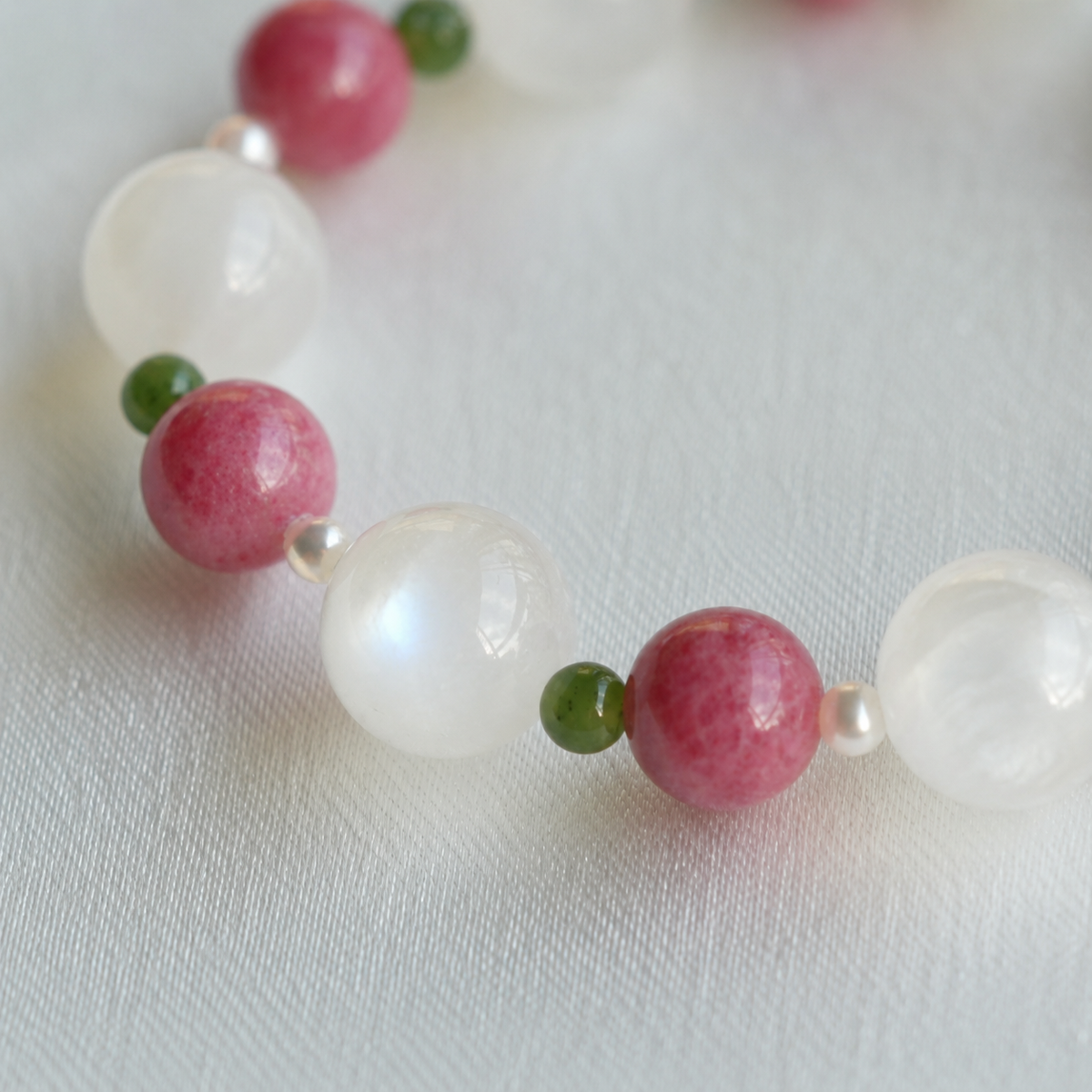 Natural Moonstone, Rhodonite, Nephrite Jade & Freshwater Pearl Bracelet – Handmade Gemstone Gift for Her