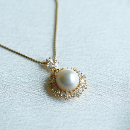 10mm Freshwater Pearl Pendant Necklace, 925 Sterling Silver Halo Pearl Jewelry