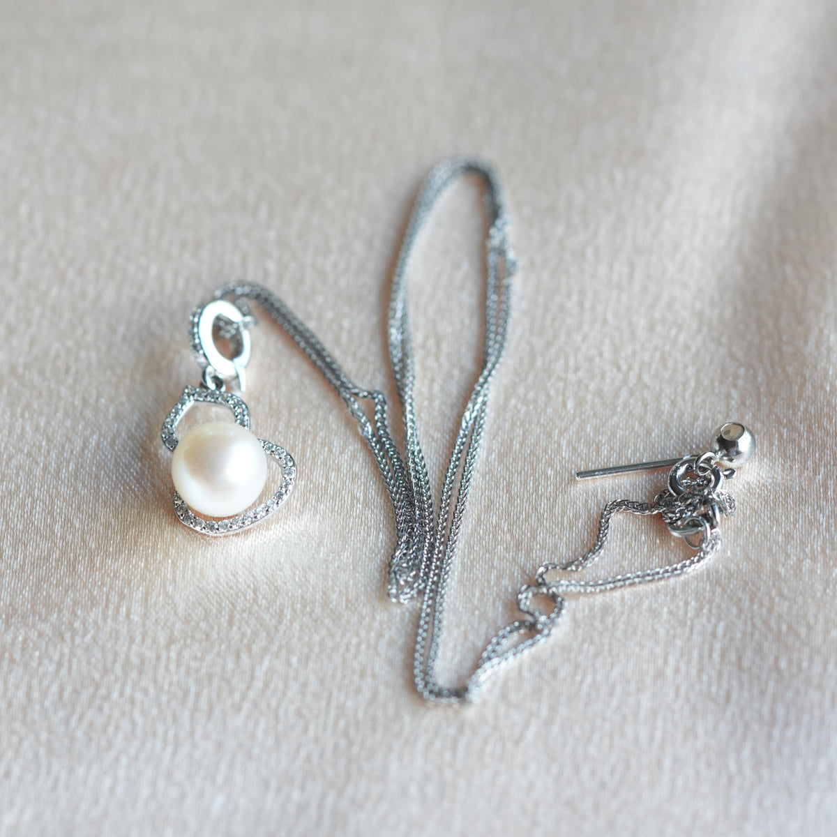 Warm Ivory Freshwater Pearl Gourd Pendant Necklace | 925 Sterling Silver