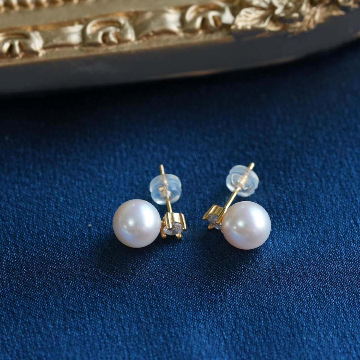 Freshwater Pearl Sparkling Stud Earrings – 8mm / 10mm – S925 Sterling Silver Posts – Gold / Silver